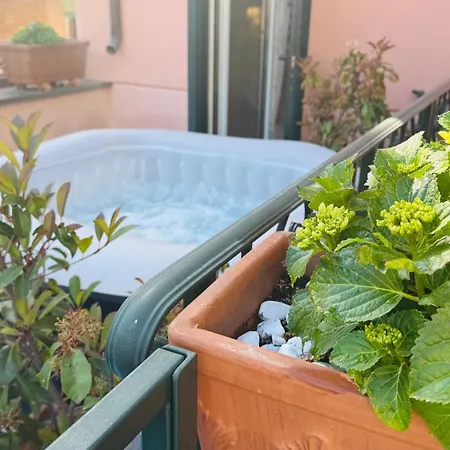 La Maison Rose